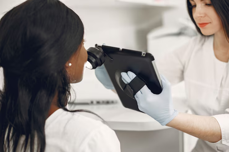 How to Choose a Cosmetic Dermatologist in North Miami for Natural-Looking Results